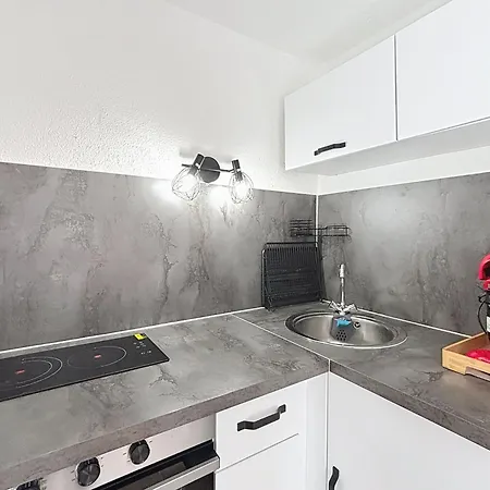 דירה Le Riviera-4 By Interhome
